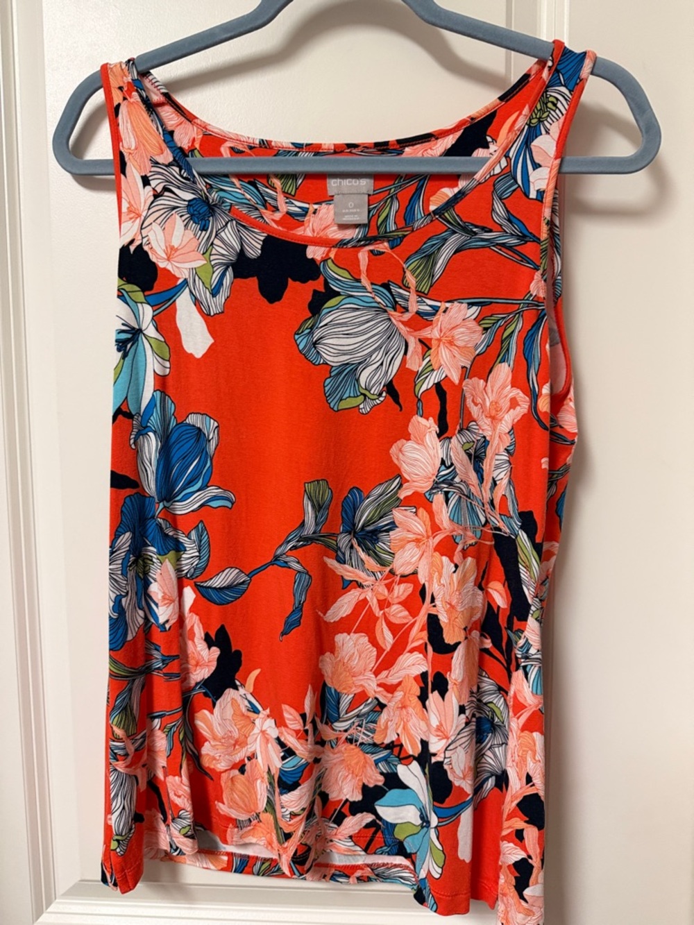 Chico's Bright Coral Floral Scoop Neck Tank